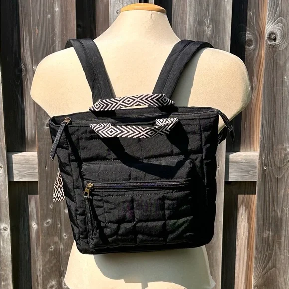 Universal thread black backpack - Picture 10 of 16